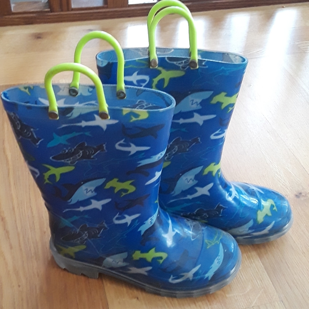 Size 12 boys rain boots